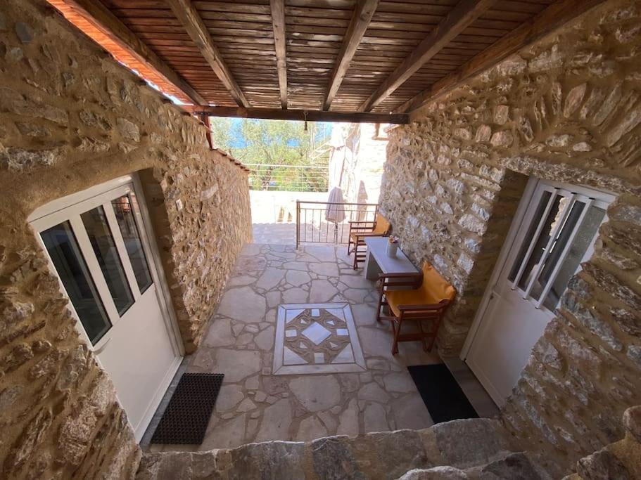 Villa Somatiana- Traditional Stone House , West Mani Thalamai Bagian luar foto